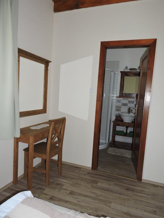 Hotel Kassai Fogado Kaposmero Esterno foto