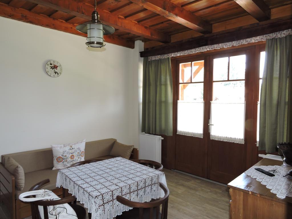 Hotel Kassai Fogado Kaposmero Esterno foto